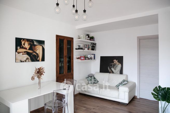 Appartamento in residenziale in Via Varallo 32