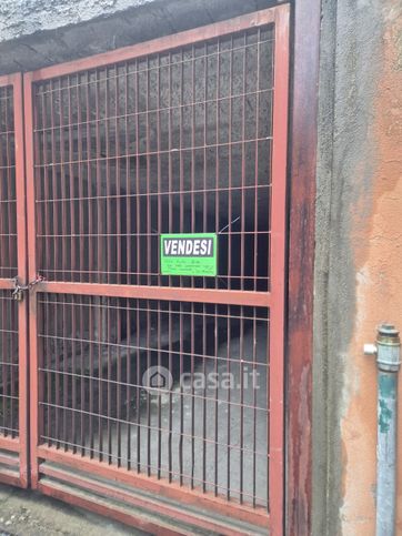 Box/posto auto in residenziale in Via Siracusa 62