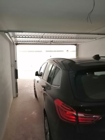 Garage/posto auto in residenziale in Via Anna Magnani 14