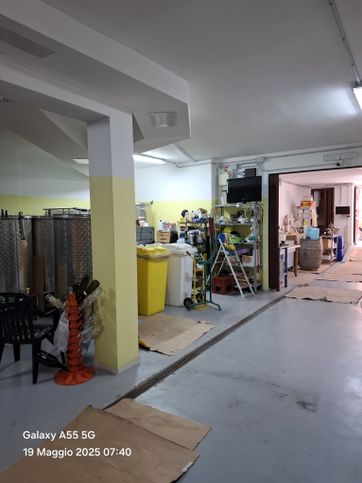 Box/posto auto in residenziale in Via Varano 57