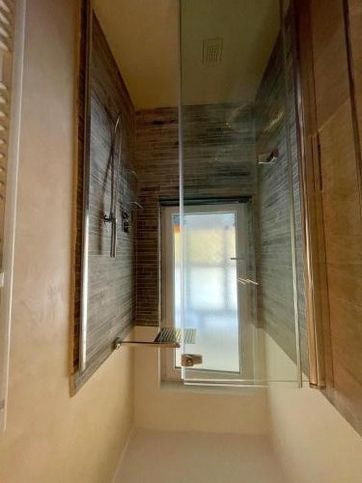 Appartamento in residenziale in Via Vettor Pisani