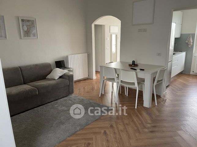 Casa bi/trifamiliare in residenziale in Via Bruno Buozzi 1