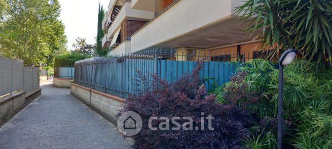 Appartamento in residenziale in Via di Valle Muricana 80