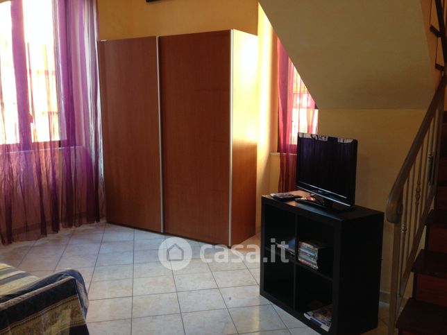 Appartamento in residenziale in Via Lucchese Palli 3