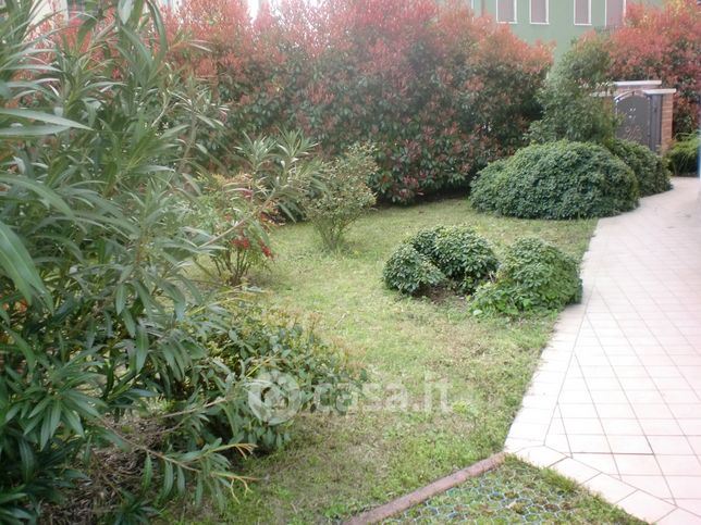 Appartamento in residenziale in Via G. Medici 81