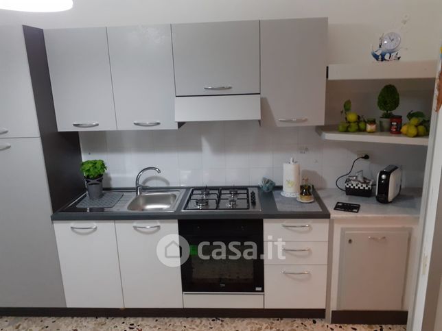 Appartamento in residenziale in Via Porta di Mare 5