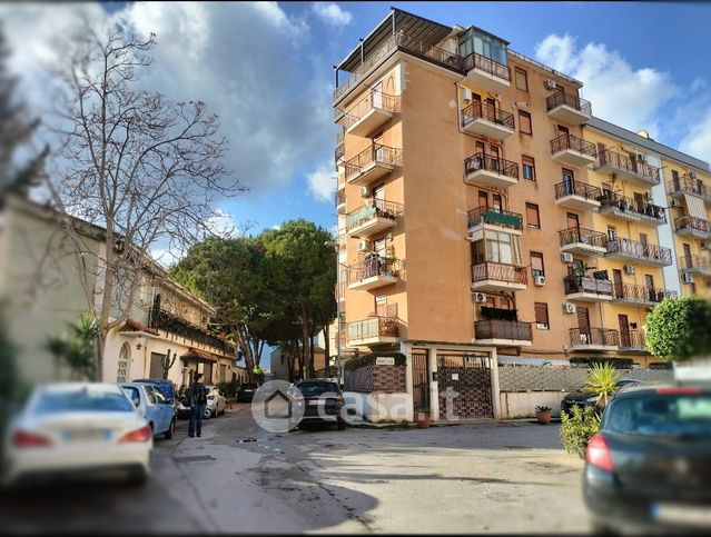 Appartamento in residenziale in Via Scillato 81