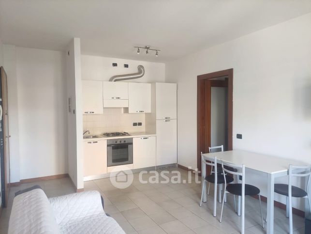 Appartamento in residenziale in Via Aquileia 8