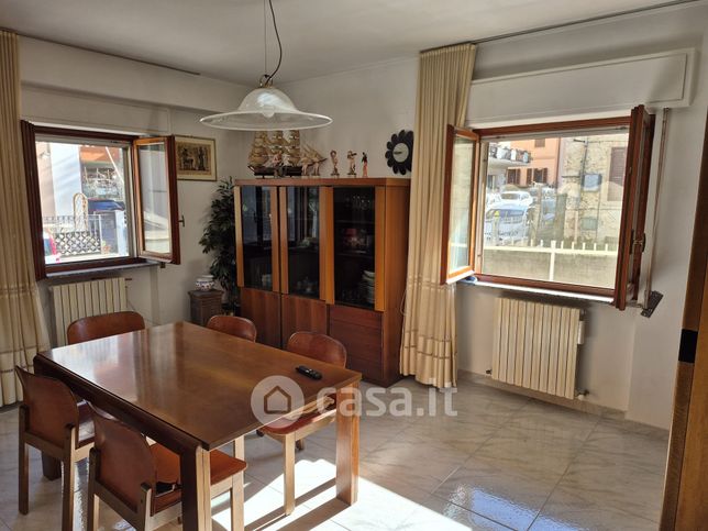 Appartamento in residenziale in Via Bari 21
