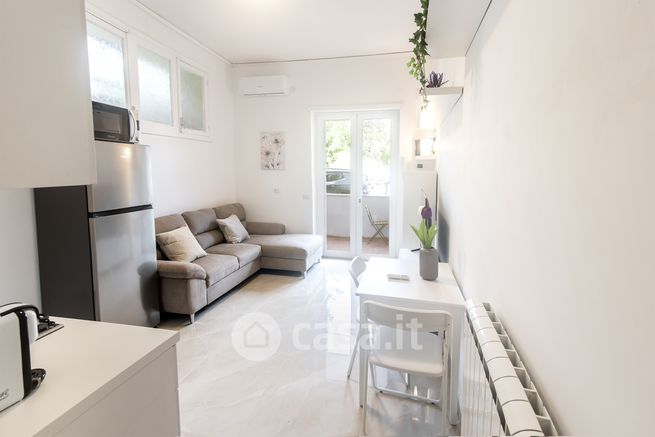 Appartamento in residenziale in Via Camaldolilli 160