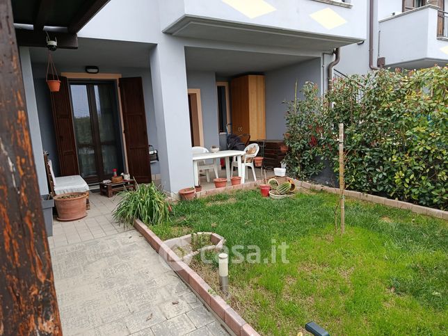 Casa indipendente in residenziale in Via Maria Montessori 47