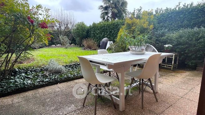 Appartamento in residenziale in Via B. Gigli