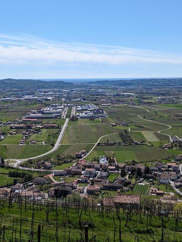 Terreno edificabile in residenziale in Viale Europa