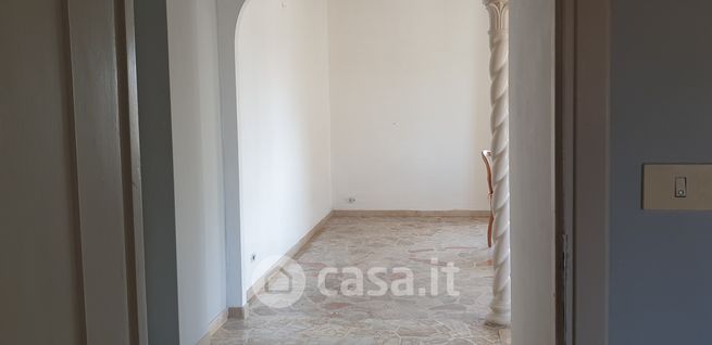 Appartamento in residenziale in Via Marco Aurelio 32