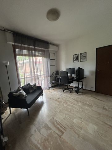 Appartamento in residenziale in Via Basilicata 10