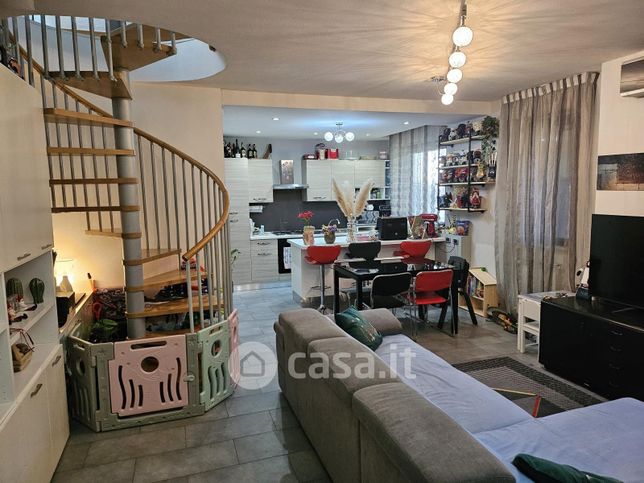 Appartamento in residenziale in Via Francesco Folli 34