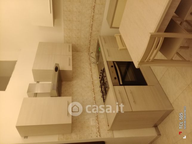 Casa indipendente in residenziale in Via Delfo