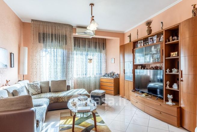 Appartamento in residenziale in Viale Ofanto 333