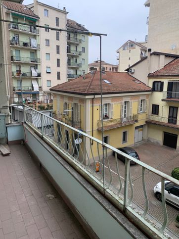 Appartamento in residenziale in Via Emilia 11