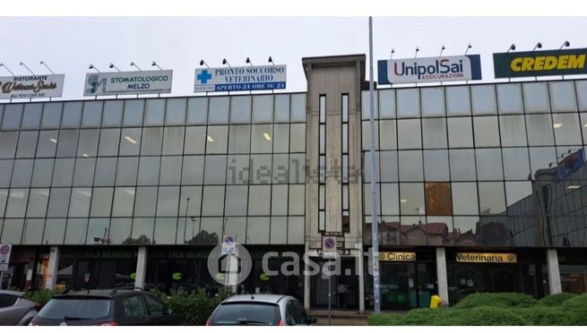 Ufficio in commerciale in Via C. Colombo 12