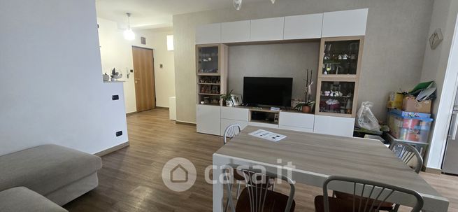 Appartamento in residenziale in Via Francesco Lecce 20