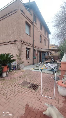 Casa indipendente in residenziale in Via Meucci