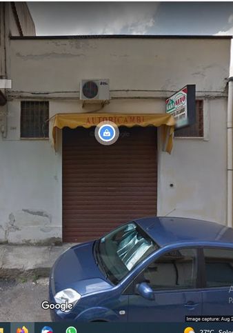 Attivitã /licenza (con o senza mura) in commerciale in Via Trieste 24