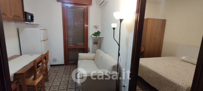 Appartamento in residenziale in Via Pietro Maroncelli 39