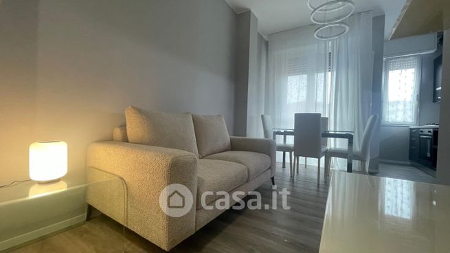 Appartamento in residenziale in Via Cesare Brivio 15