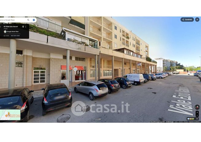 Box/posto auto in residenziale in Viale Ezio Vanoni 44