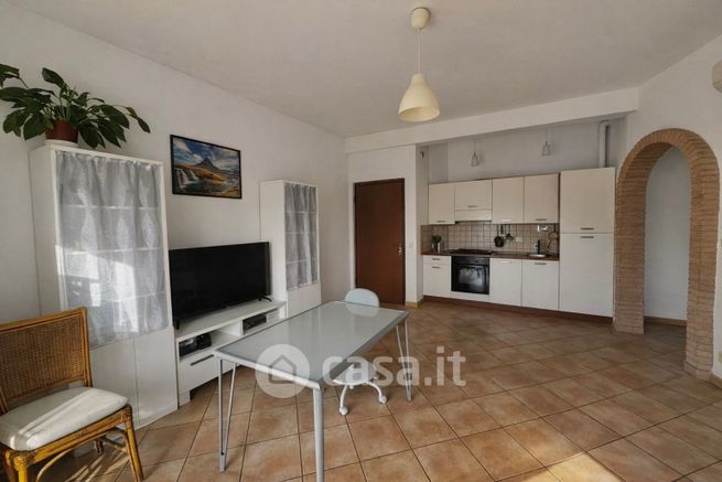 Appartamento in residenziale in Via Onorato Traverso