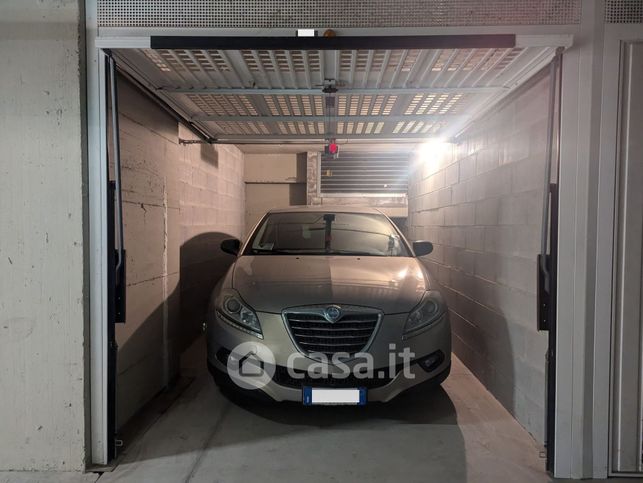 Garage/posto auto in residenziale in Via A. Gramsci 337