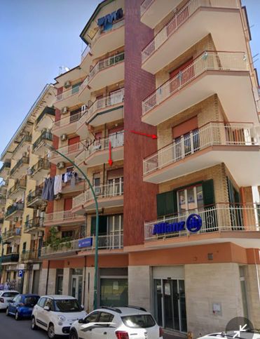 Ufficio in commerciale in 