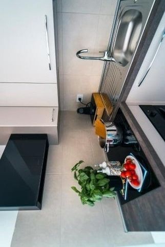 Appartamento in residenziale in Via Caio Plinio Secondo