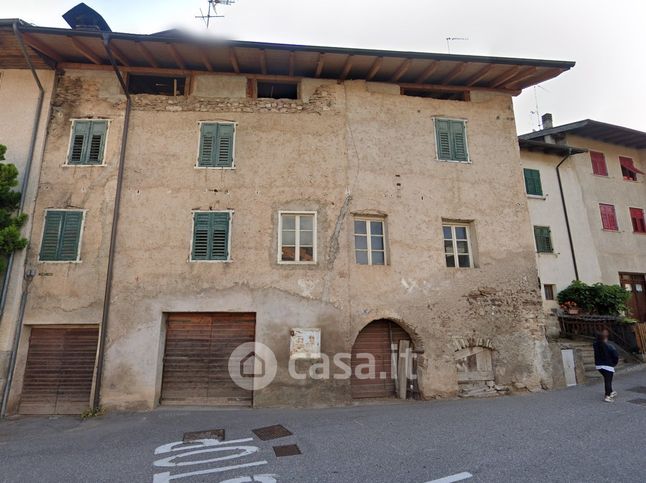 Casa indipendente in residenziale in Via Strada del Poz