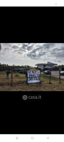 Capannone in commerciale in Strada Lunga