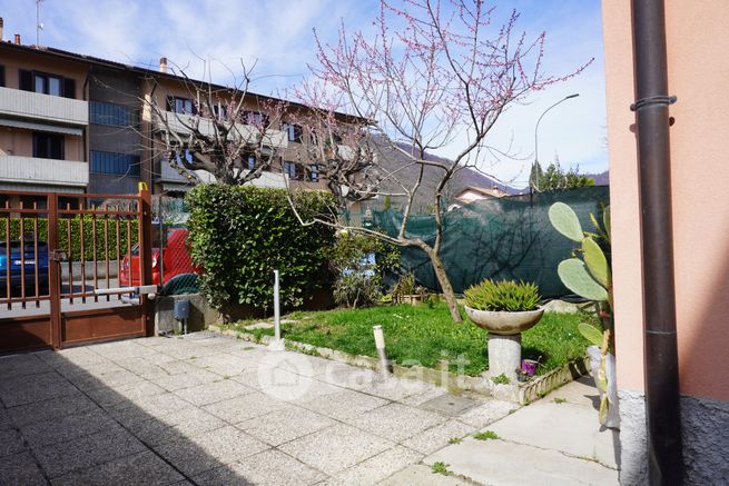 Casa indipendente in residenziale in Via dei Tigli 6