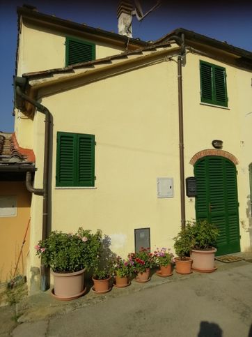 Casa indipendente in residenziale in Localita' Frassineto