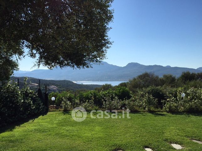 Villetta a schiera in residenziale in Via Monte Ladu 36