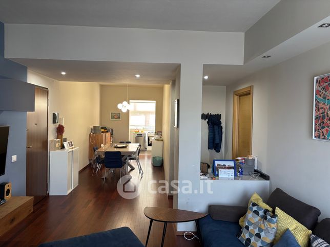Appartamento in residenziale in Via Regina Bianca