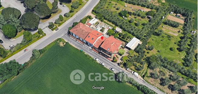 Casa indipendente in residenziale in Via Vella O Lungo la Bardena 44
