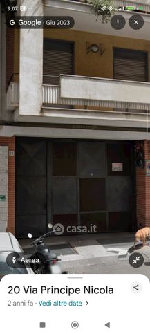 Box/posto auto in residenziale in Via Principe Nicola 20