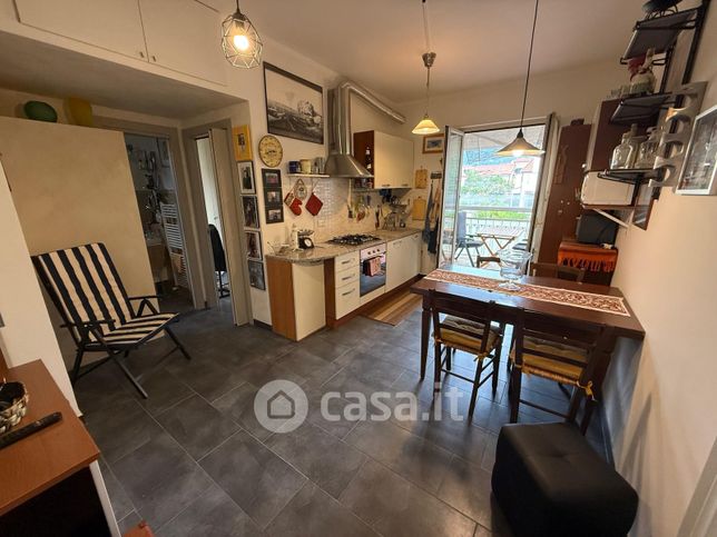 Appartamento in residenziale in Via E. Toti 41