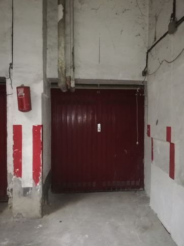 Garage/posto auto in residenziale in Via Luigi Caldieri 127