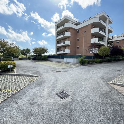 Appartamento in residenziale in Via Francesco Aquilanti 63