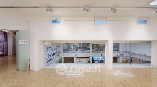 Ufficio in commerciale in Corso Italia 9
