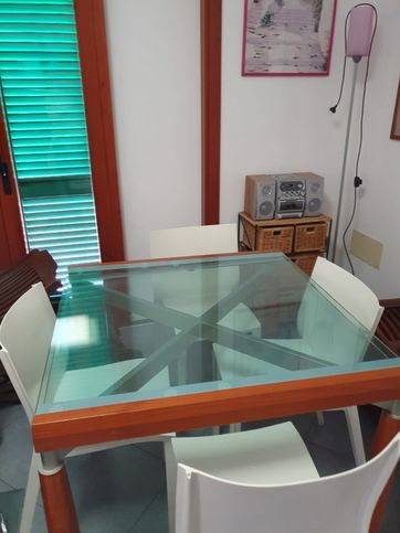 Villetta a schiera in residenziale in Via Litoranea