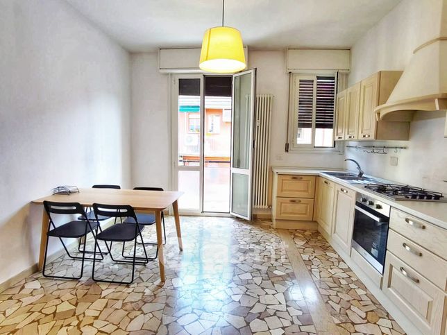 Appartamento in residenziale in Via Edoardo Ferravilla 15