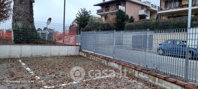 Box/posto auto in residenziale in Via Giovanni Falcone