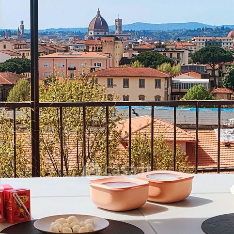 Attico/mansarda in residenziale in Via Dogali 4